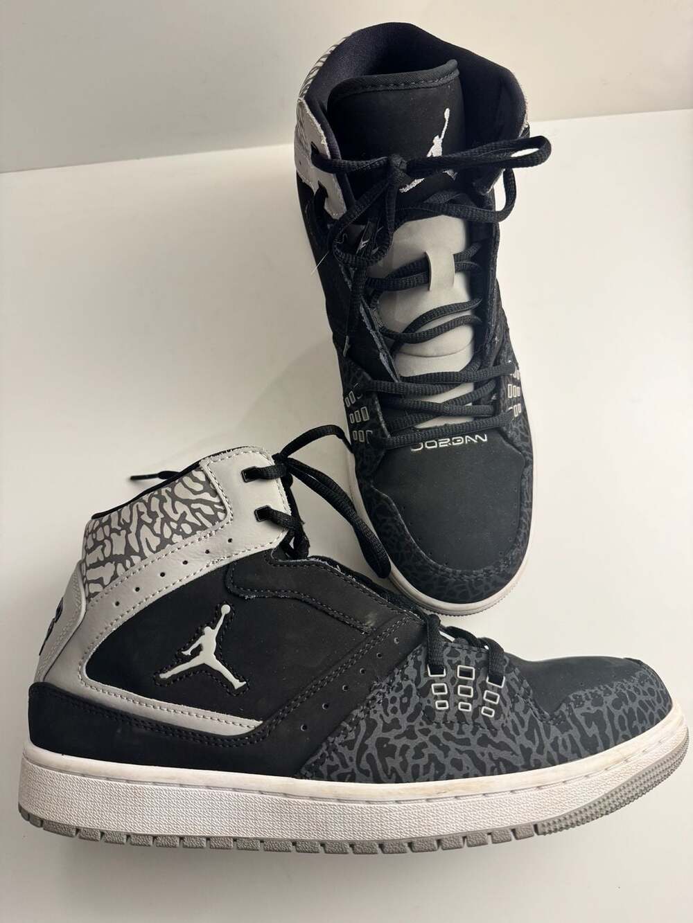 Men's Jordan 1 Flight Mid Sneaker - Black/Grey/Elephant